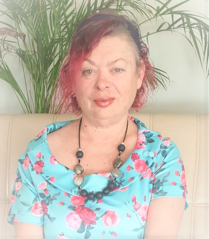 Sitting With Spirit With Kerry is an opportunity to get together and experience a blend of evidential and trance mediumship with a psychic touch